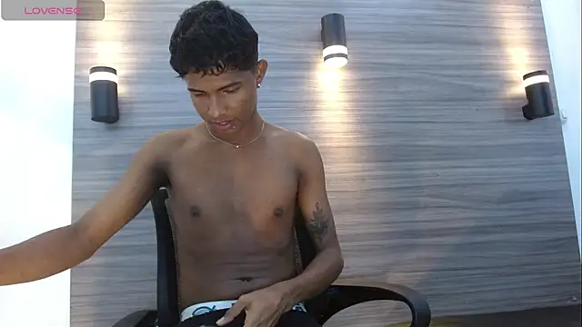 Mick storm online show from 15, 3, 2026