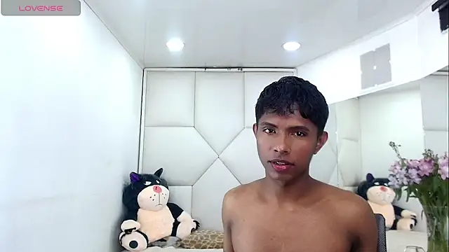 Snapshot of Mick_storm chatting on 15, 11, 2025 Mick storm online show from 15, 11, 2025