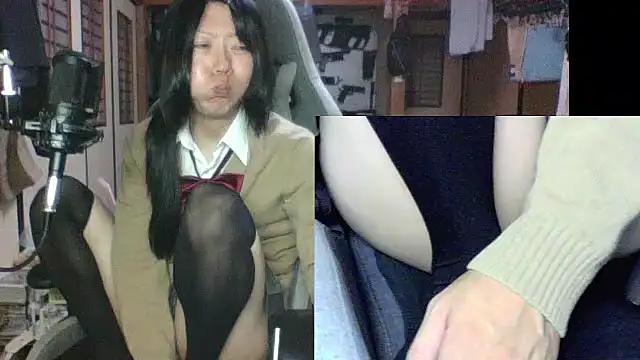 Snapshot of harinyanxxx chatting on 23, 11, 2025 harinyanxxx online show from 23, 11, 2025