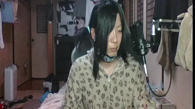 Snapshot of harinyanxxx chatting on 22, 11, 2025 harinyanxxx online show from 22, 11, 2025