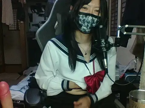 Snapshot of harinyanxxx chatting on 19, 10, 2025 harinyanxxx online show from 19, 10, 2025