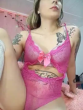 Snapshot of rose_victory chatting on 15, 11, 2025 rose victory online show from 15, 11, 2025