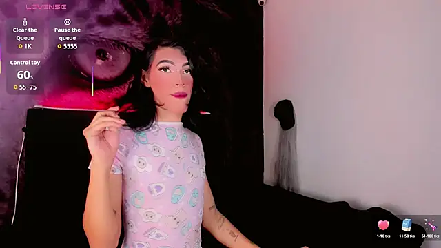 Snapshot of ANGEL_EVIL_S7 chatting on 25, 10, 2025 ANGEL EVIL S7 online show from 25, 10, 2025