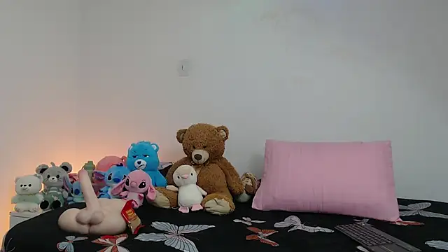 Snapshot of hope_wefuck chatting on 1, 11, 2025 hope wefuck online show from 1, 11, 2025