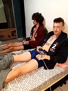 Snapshot of RuivoDotado24cm chatting on 5, 12, 2025 RuivoDotado24cm online show from 5, 12, 2025