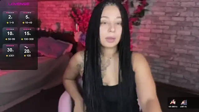 Aisha Goldstein online show from 11, 11, 2025