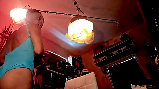 johnnygirthwood online show from 13, 10, 2025