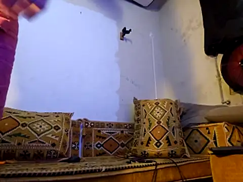 johnnygirthwood online show from 27, 10, 2025