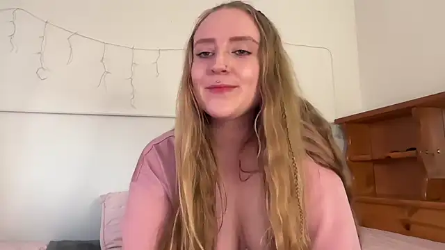 Snapshot of Pattyworld69 chatting on 20, 6, 2026 Pattyworld69 online show from 20, 6, 2026