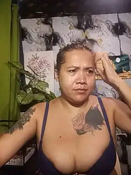 trishacummerts online show from 28, 6, 2026