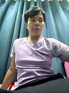 trishacummerts online show from 18, 10, 2025