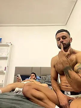 Camaraman05 online show from 18, 10, 2025