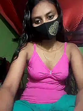 Snapshot of Night_Queen20 chatting on 4, 11, 2025 Night Queen20 online show from 4, 11, 2025