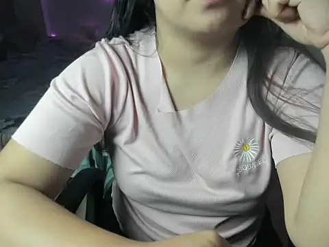 Snapshot of Divya68 chatting on 14, 11, 2025 Divya68 online show from 14, 11, 2025