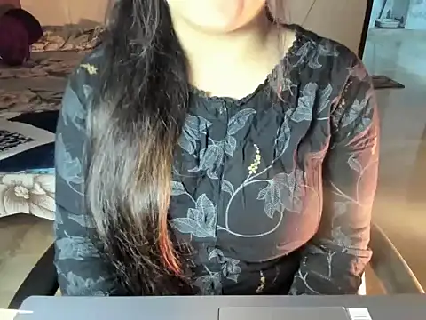 Snapshot of Divya68 chatting on 20, 12, 2025 Divya68 online show from 20, 12, 2025