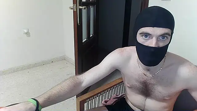 Snapshot of ZorroRomeo chatting on 15, 10, 2025 ZorroRomeo online show from 15, 10, 2025