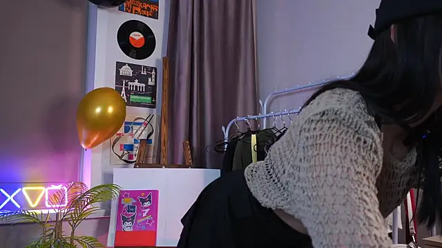 Snapshot of ariyour chatting on 1, 11, 2025 ariyour online show from 1, 11, 2025