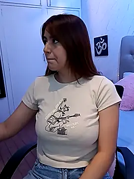 1evelinewood online show from 7, 4, 2026