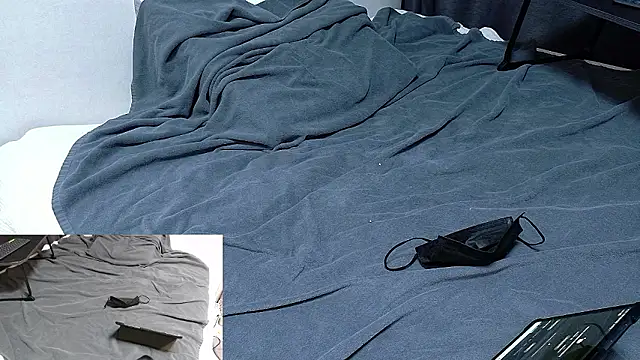 koreanboy2341 online show from 18, 12, 2025