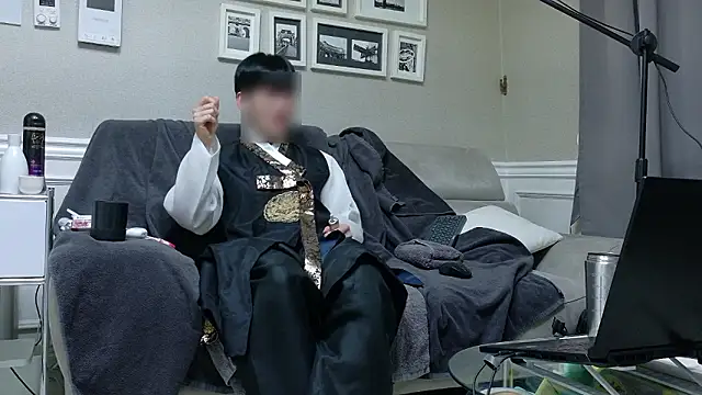 koreanboy2341 online show from 16, 2, 2026