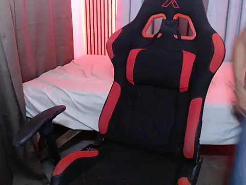 Snapshot of kettie_ chatting on 30, 11, 2025 kettie online show from 30, 11, 2025