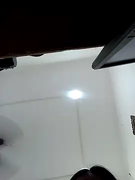 Snapshot of ITZ_YUVIKA chatting on 4, 11, 2025 ITZ YUVIKA online show from 4, 11, 2025