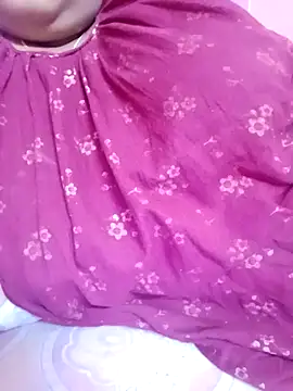 Snapshot of ITZ_YUVIKA chatting on 27, 11, 2025 ITZ YUVIKA online show from 27, 11, 2025