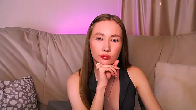 EllyColins online show from 25, 2, 2026