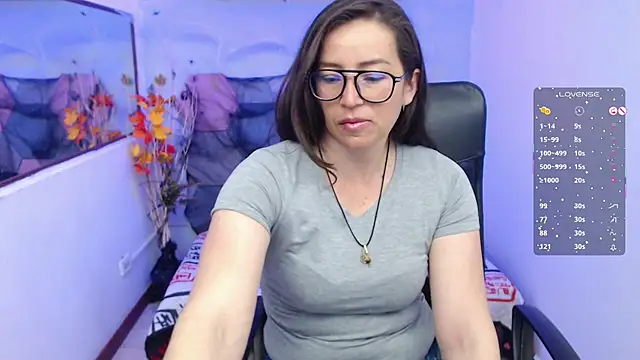 Lui Fer01 online show from 2, 11, 2025