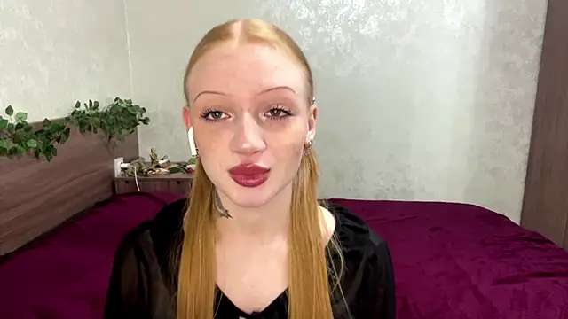 Iamlylu online show from 23, 11, 2025