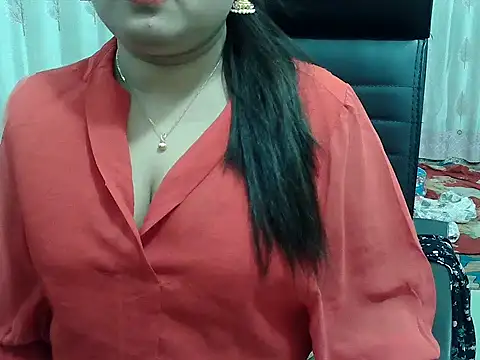 SexyRani2000 online show from 13, 4, 2026