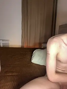 TwinksNextDoor online show from 21, 2, 2026