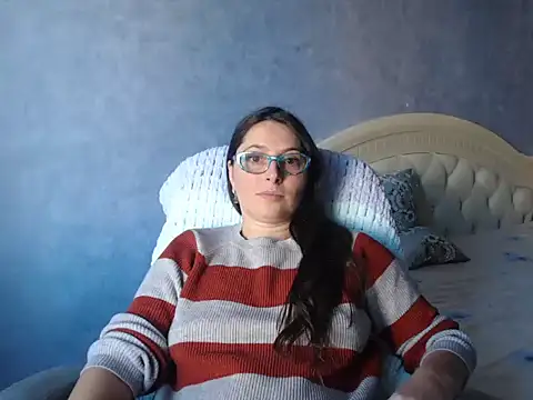 LuckyLisa23 online show from 29, 10, 2025