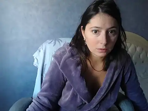 LuckyLisa23 online show from 25, 10, 2025