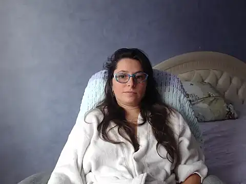 LuckyLisa23 online show from 18, 10, 2025