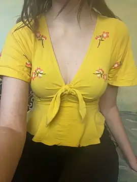 KittieCreme online show from 9, 11, 2025