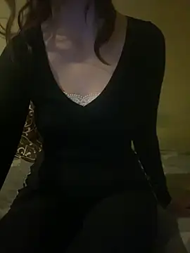 KittieCreme online show from 11, 11, 2025