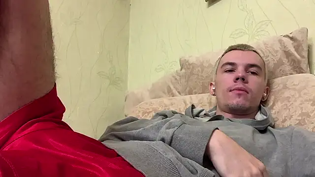 Jeremy1Scott online show from 10, 7, 2026