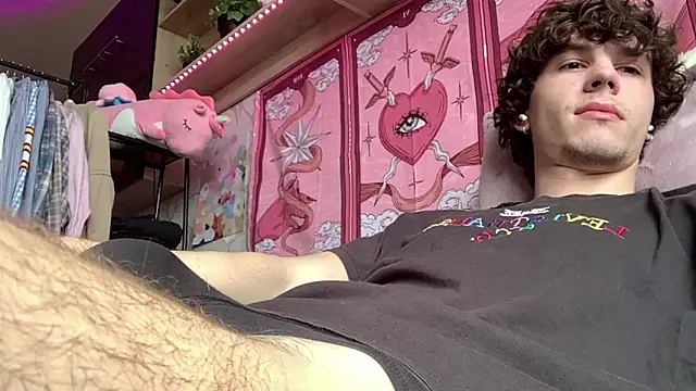 Jeremy1Scott online show from 30, 4, 2026