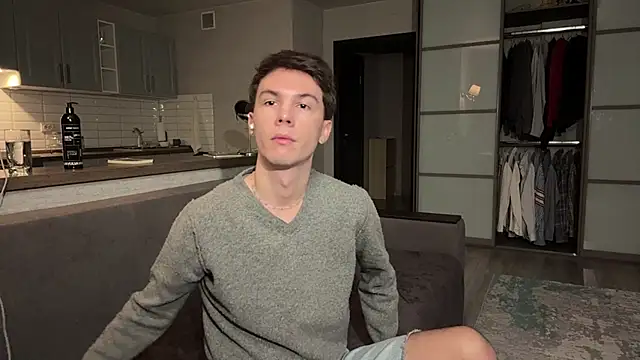 Jeremy1Scott online show from 9, 11, 2025