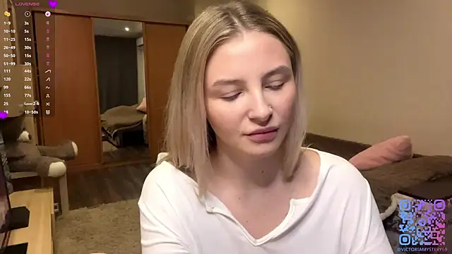 Snapshot of VictoriaMystery chatting on 30, 11, 2025 VictoriaMystery online show from 30, 11, 2025