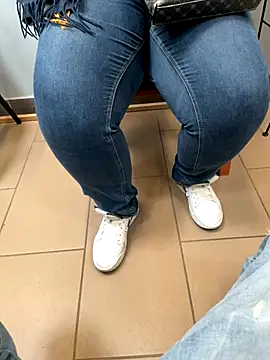 kevetvivi online show from 29, 11, 2025