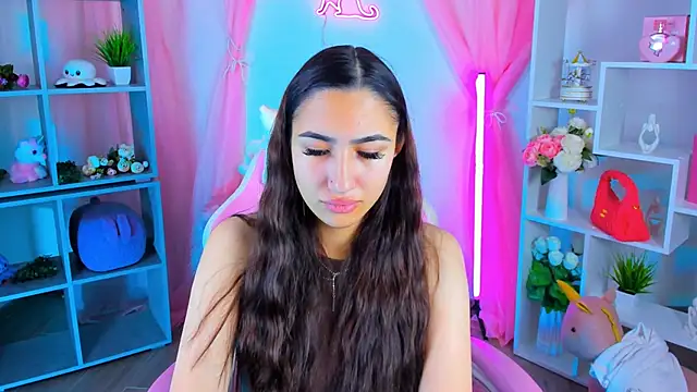 RebeckaThornton online show from 7, 11, 2025