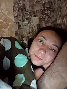 HollyDollsi online show from 12, 1, 2026