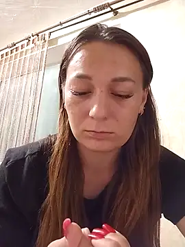 HollyDollsi online show from 19, 10, 2025