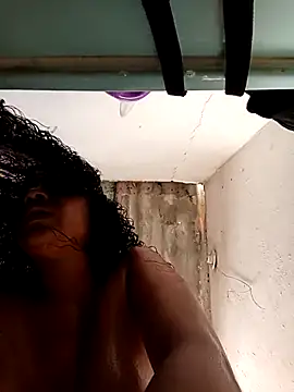 Snapshot of lacrespa24 chatting on 2, 11, 2025 lacrespa24 online show from 2, 11, 2025