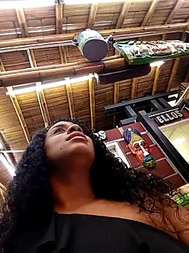 Snapshot of lacrespa24 chatting on 1, 11, 2025 lacrespa24 online show from 1, 11, 2025