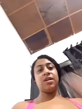 Snapshot of lacrespa24 chatting on 1, 11, 2025 lacrespa24 online show from 1, 11, 2025