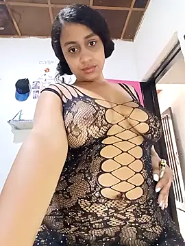 Snapshot of lacrespa24 chatting on 6, 11, 2025 lacrespa24 online show from 6, 11, 2025