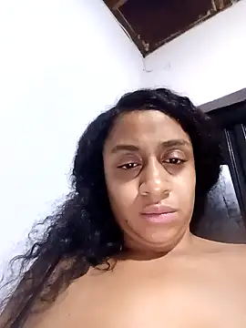 Snapshot of lacrespa24 chatting on 11, 11, 2025 lacrespa24 online show from 11, 11, 2025